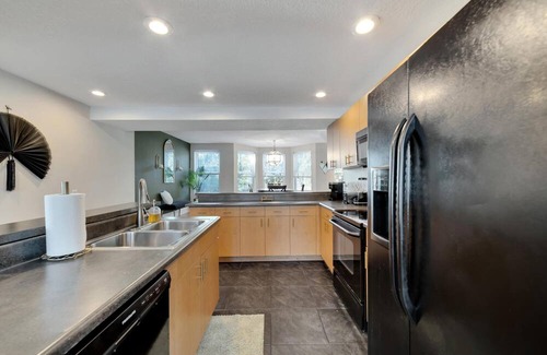 Tampa Heights House | Colorful Comfort - Pool Table - Spacious & Modern