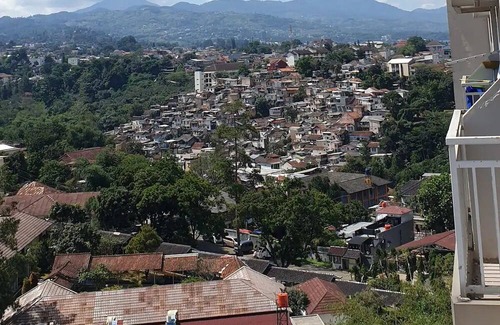 Sukajadi Apartment | Cozy Studio-Sized Room at Galeri Ciumbuleuit Apt 2