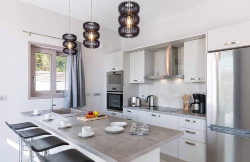 Argostoli Town Villa | Villa Effi Lourdas