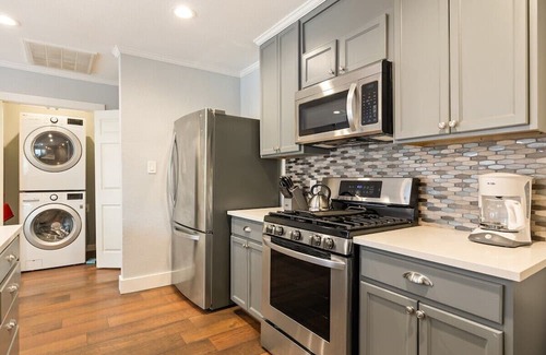 Cityplace House | Spacious & Stylish - Dallas Uptown Area!