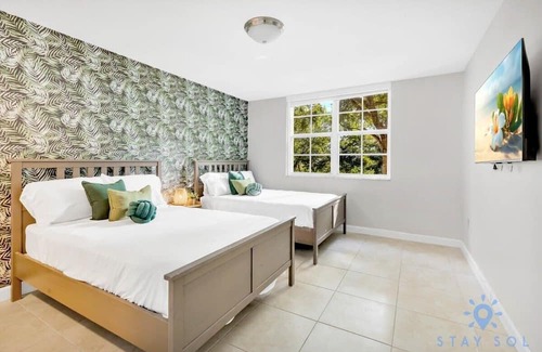 Aventura Apartment | Modern 2BR Haven: Prime Aventura Living