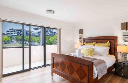 Shellharbour City Centre Apartment | Mountain Waves - in the heart of shellharbour