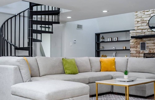 Wetmore House | Private Pool with Stunning View and Game Room