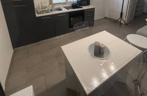 Tremblay-en-France Apartment | Appart T2 Proche Aéroport Roissy