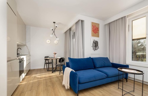 Stare Miasto District Apartment | Winiarska Studio | 3 Guests | Parking | Balcony