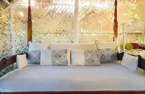 Ukunda House | Fully furnished 2 bedroom that is 3 minutes walk to the beach