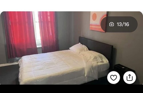 Weequahic House | Private Room in Newark5