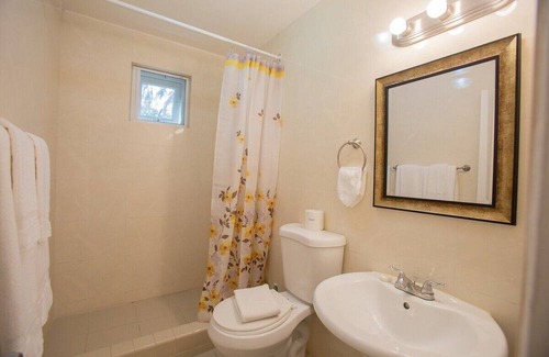 Tamuning Apartment | Oceanview 2BR/1BA - Unit 210 Ocean Villa