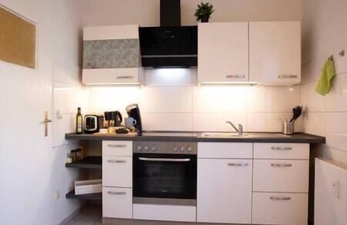Suedviertel Apartment | Modern und Stilvoll Zwischen Innenstadt und Rü
