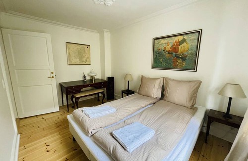 Copenhagen City Centre Apartment | Fiddle House: Your chic and charming residence in the heart of Copenhagen!