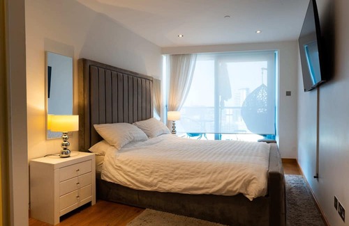 Gibraltar Apartment | Ocean Village Suite-hosted by Sweetstay