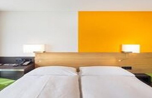 District 5 Hotel | Züri by Fassbind