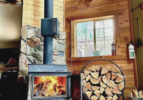 Santa House | Cozy Cabin on the “Shadowy St Joe”