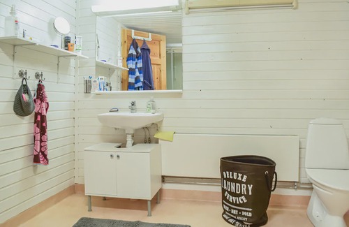 Asarum House | Cozy Home In Asarum With Wifi