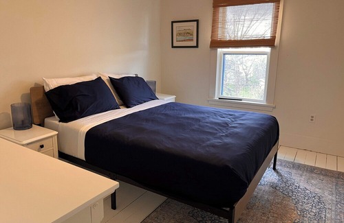Victoria Villa | OH Victoria - Raspberry Point Suite