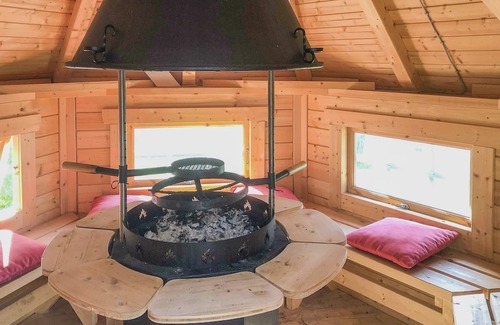 Escherode House | Stunning Home In Staufenberg With Wifi