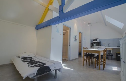 Saint-Thibault House | Le paradis des ecureuils