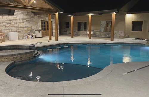 Burkett Cabin | High fence game ranch with meal packages available with a up charge