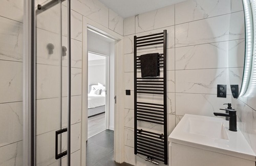 Willebroek Apartment | Modern apartment with garage box and free wifi