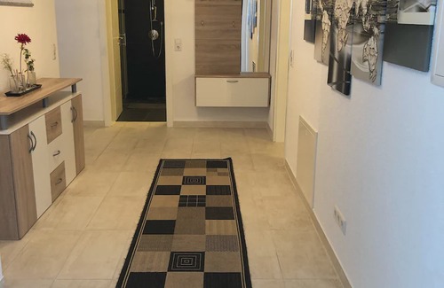 Oberteuringen Apartment | Apartment and in a quiet location with a beautiful terrace near Lake Constance. Messe