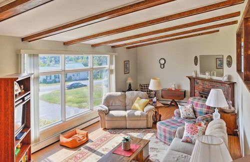 Mayfield House | Mayfield Home with Private Dock on Lake Sacandaga!