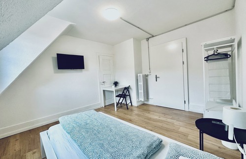 Balsthal Apartment | Monteurzimmer - Worker's accommodation - ZIMMERzuVERMIETEN in Balsthal Solothurn