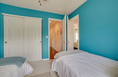 West University House | 1 Mi to Downtown Reno Spacious Home with Deck!