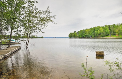 Mayfield House | Mayfield Home with Private Dock on Lake Sacandaga!
