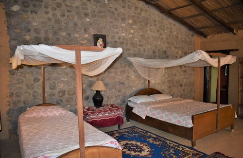 Bardia Hotel | Mango Tree Lodge