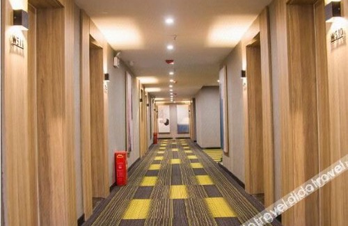 Songjiatang Hotel | Wutong Hotel (Shaodong High Speed Railway Station West Bus Station)
