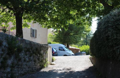 La Roque-Esclapon Hotel | Le Coq en Pâte