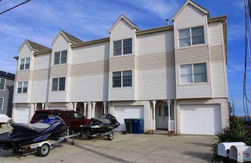 Brigantine House | Bayfront views