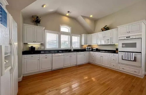 Ocean Sands House | Taste of Paradise in OBX!
