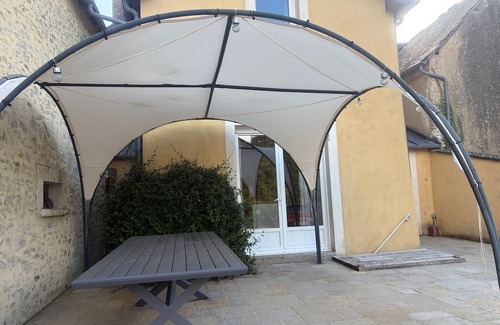 Rouesse-Vasse Cottage | Spacious home with park and WIFI, near Le Mans