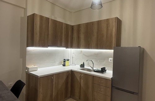 Larissa Apartment | Domus Philippi–Spacious Stay the Heart of Larisa, Perfect for Families & Friends