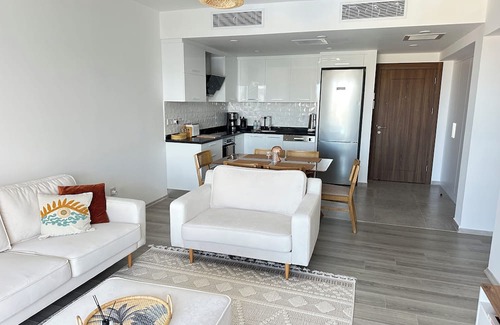 Karavas Condo | Bohemian penthouse in Girne Alsancak, close to Merit hotels