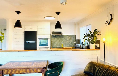 Bilambil Heights Apartment | 2br Apartment, Pool, 12 mins to GC Airport