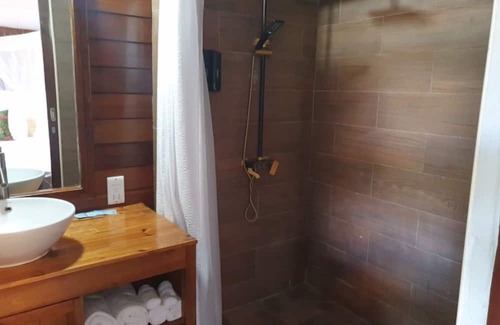 Soufriere Hotel | Tropical Escape | 1 Unit with Balcony