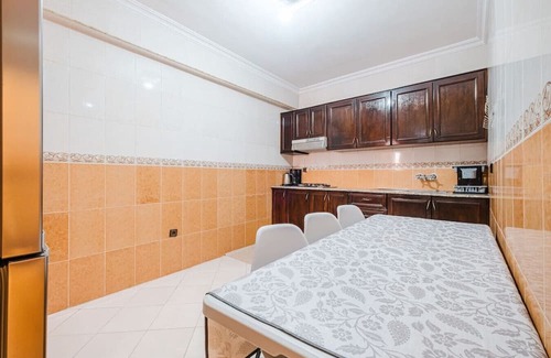 Daoudiate Apartment | Stylish Family 2BR Apartment 2 min from Majorelle Garden & YSL– Marrakech Center