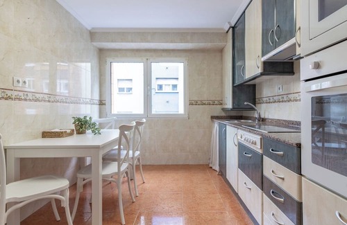 Distrito Oeste Apartment | AH El Rincón de la Calzada. VUT-5778-AS