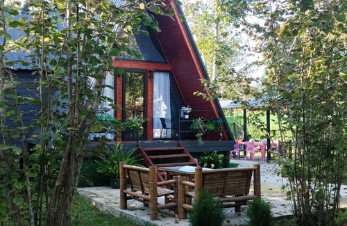 Tsikhisdziri Villa | Romantic Forest A-Frame 2BR by the Sea
