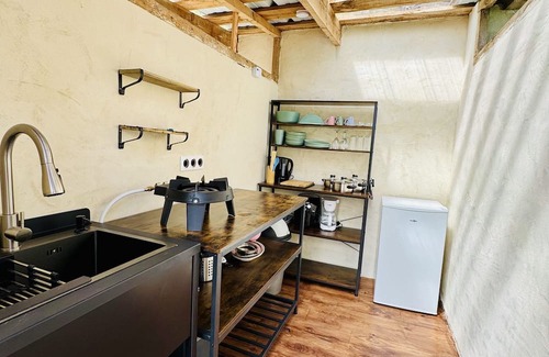 Riols Cabin | Bambou Dome - Cosy dome with panoramic mountain views, surrounded by beautiful nature