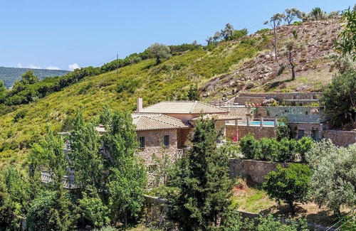 Agios Petros Villa | Hibiscus - Three Bedroom Villa, Sleeps 6