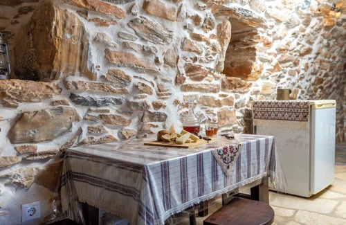 Naxos House | Mitatos Ancient Cave Retreat - Patio with SeaViews