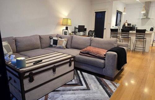 Preston House | Welcome to your Preston hideaway — modern, bright, and designed for both comfort and productivity. Whether you’re here for work, study, or a Melbourne getaway, this home has you covered with hotel-style touches, a fully equipped kitchen, and even a s