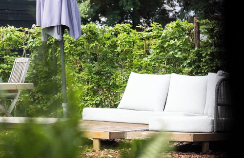 Eijsden Bed & Breakfast | Attractive and luxurious farmhouse for groups! A 5-minute drive from the heart of Maastricht