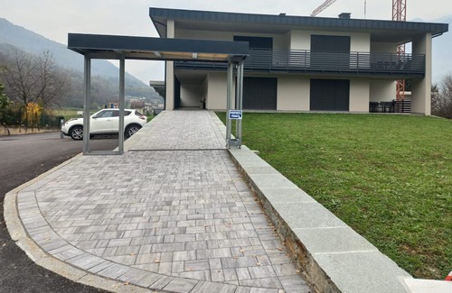 Castello dell'Acqua Apartment | Apartment 'Laris' with Mountain View, Balcony and Wi-Fi