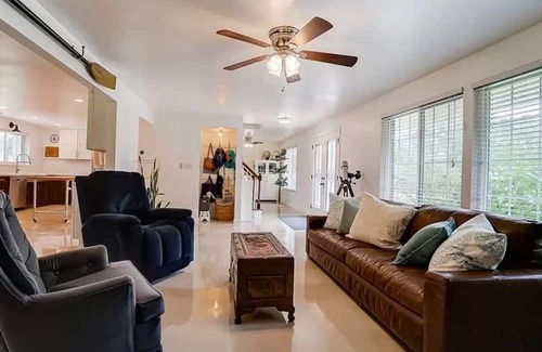 Kettering House | Tranquil, spacious in one of Ohio’s nicest neighborhoods.