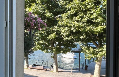 Malgrate Apartment | Overlooking Lake Como. Cozy and magical as one's home