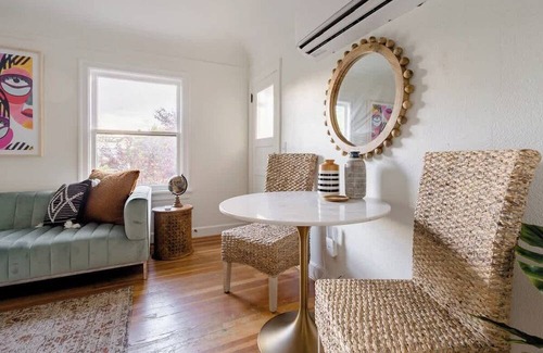 Hosford-Abernethy Apartment | BoHo Oasis in Ladd's Addition with 2 Beds